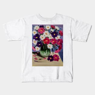 Beautiful pink and purple  and white abstract flowers in a glass vase. Kids T-Shirt